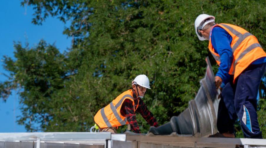 Roof repair in Ponder, TX